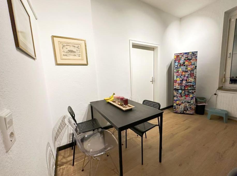 Igo Apartment 2 Schlafenzimmer Mit Waschmaschine Trockner Haustier Rheinufer 5Min Netflix Disney Plus 17-6 Duisburg Exteriör bild