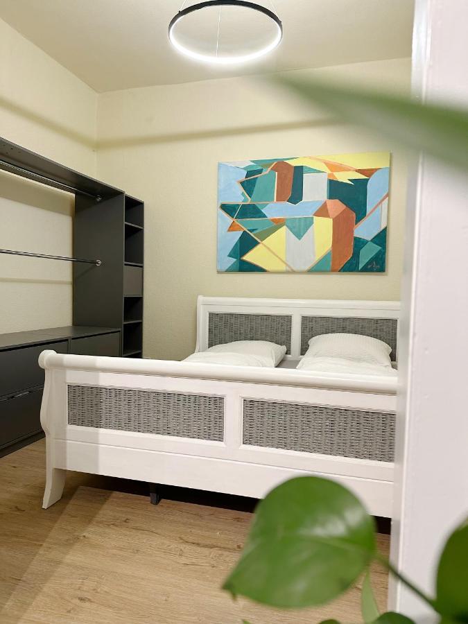 Igo Apartment 2 Schlafenzimmer Mit Waschmaschine Trockner Haustier Rheinufer 5Min Netflix Disney Plus 17-6 Duisburg Exteriör bild