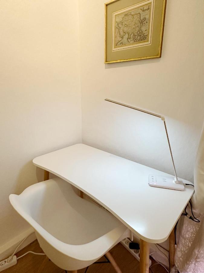 Igo Apartment 2 Schlafenzimmer Mit Waschmaschine Trockner Haustier Rheinufer 5Min Netflix Disney Plus 17-6 Duisburg Exteriör bild