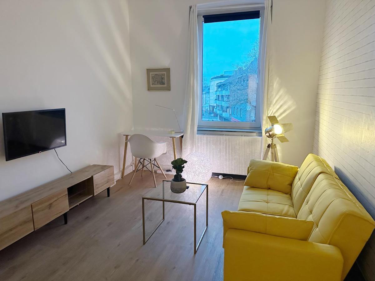 Igo Apartment 2 Schlafenzimmer Mit Waschmaschine Trockner Haustier Rheinufer 5Min Netflix Disney Plus 17-6 Duisburg Exteriör bild